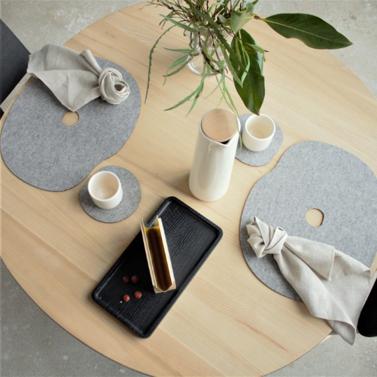 Natural wool felt placemats. Gray or black