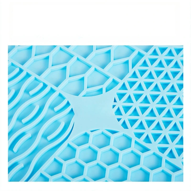 Anti-Choking Silicone Pet Lick Mat for Dogs & Cats